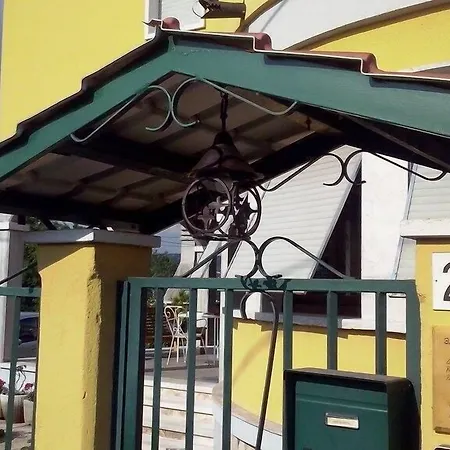 B&B Samuel-3